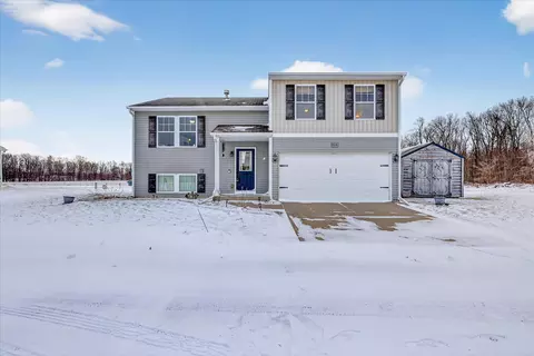 Undisclosed, Alto, MI 49302