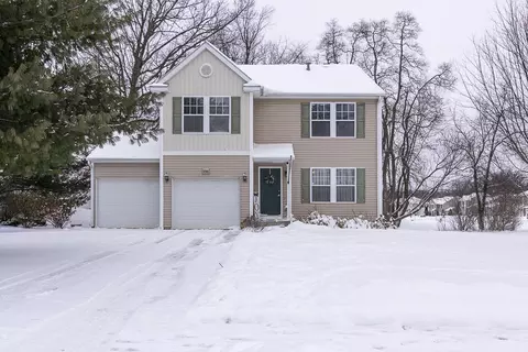5740 Coddington Ln, Kalamazoo, MI 49009