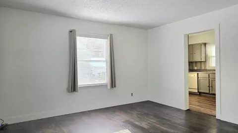 2426 Midday St, Jackson, MI 49203 photo 10