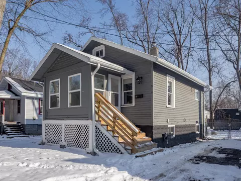 1910 N Rose St, Kalamazoo, MI 49007