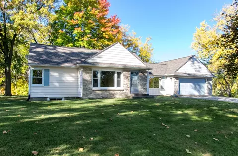 5715 Kalamazoo Ave SE, Grand Rapids, MI 49508