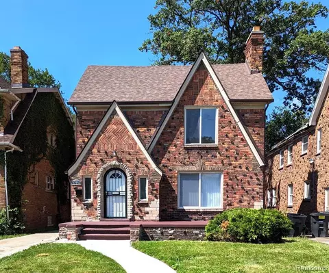 17553 Roselawn St, Detroit, MI 48221