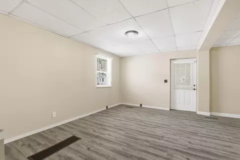 Living - 117 N 3rd Ave, Big Rapids, MI 49307 photo 5 of 5