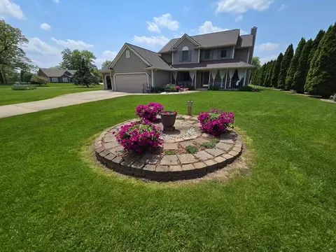 5390 Red Brick Rd, Vicksburg, MI 49097