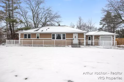 3330 Bradford St NE, Grand Rapids, MI 49525
