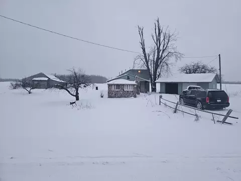 12339 Hetherton Rd, Johannesburg, MI 49751