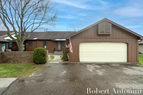 3128 Old Kent Rd SE, Grand Rapids, MI 49512