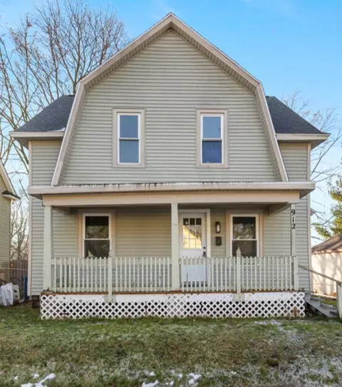 912 Hancock St SE, Grand Rapids, MI 49507