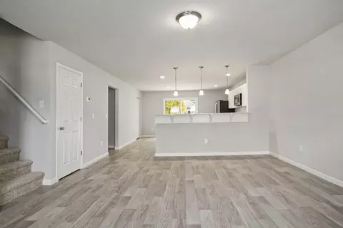 922 Forest St, Marshall, MI 49068 photo 2