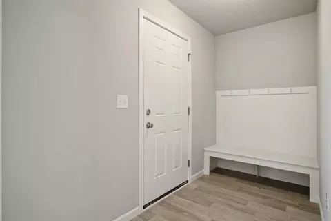 922 Forest St, Marshall, MI 49068 photo 3
