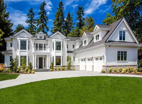 625 N Center St, Northville, MI 48167