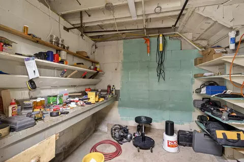 426 Orange St, Jackson, MI 49202 photo 27