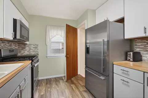 426 Orange St, Jackson, MI 49202 photo 12