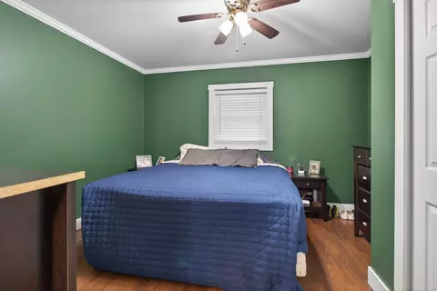 Bedroom - 5900 Benton Rd, Jackson, MI 49201 photo 7 of 8