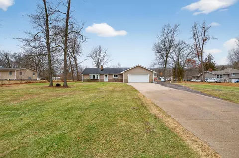 Exterior - 5900 Benton Rd, Jackson, MI 49201 photo 14 of 18