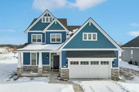 233 Campolina St, Chelsea, MI 48118