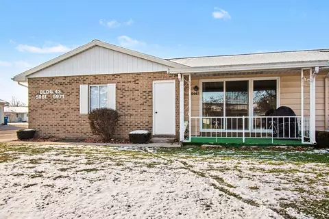 5961 Leisure South Dr SE, Kentwood, MI 49548