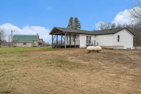 53283 Hemlock Lake Rd, Marcellus, MI 49067 photo 3