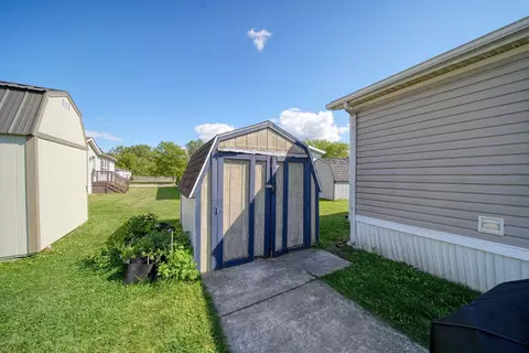 243 Kirk, Adrian, MI 49221 photo 22