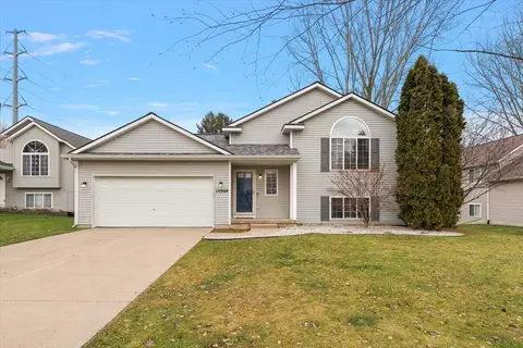 10969 Wood Run, Zeeland, MI 49464