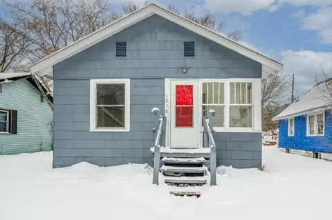 1216 Broadway, Benton Harbor, MI 49022