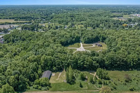 5429 Hopkins Rd, Flint, MI 48506