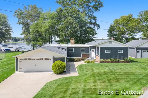 6075 West St, Twin Lake, MI 49457