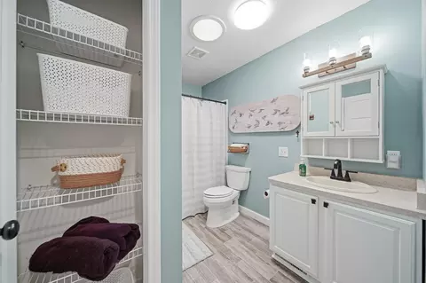 Bath - 4055 Mathews Rd, Spring Arbor, MI 49283 photo 4 of 5