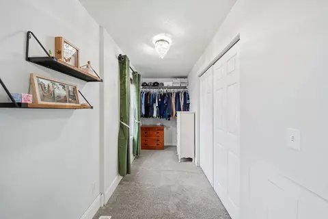 Entry Way - 4055 Mathews Rd, Spring Arbor, MI 49283 photo 5 of 5