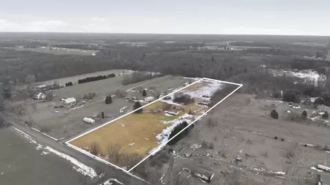 14950 Pine Lake Ave NE, Cedar Springs, MI 49319