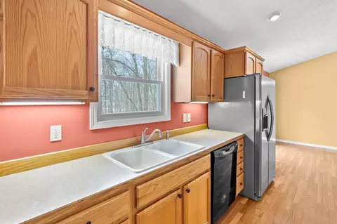 250 Markus Glen Dr, Plainwell, MI 49080 photo 11