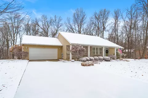 250 Markus Glen Dr, Plainwell, MI 49080 photo 34