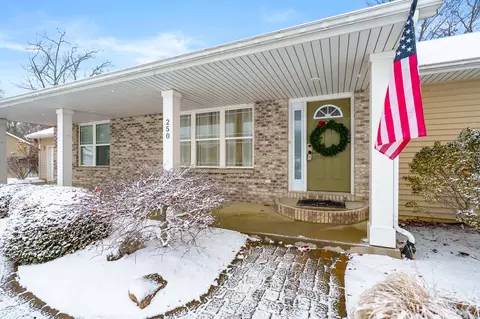 250 Markus Glen Dr, Plainwell, MI 49080 photo 2