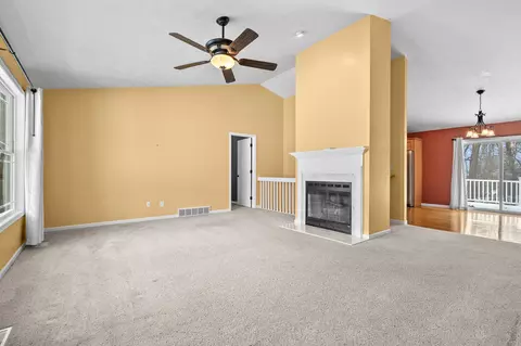 250 Markus Glen Dr, Plainwell, MI 49080 photo 5