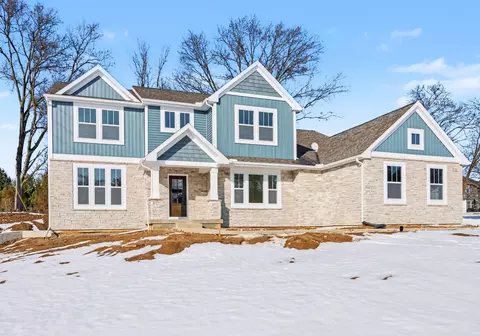 5950 Boxthorn Trl, Kalamazoo, MI 49009