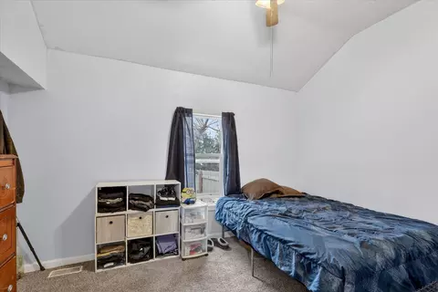 Bedroom - 620 E Green St, Marshall, MI 49068 photo 3 of 7