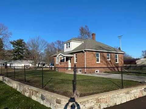 745 Upton Ave, Springfield, MI 49037 photo 12