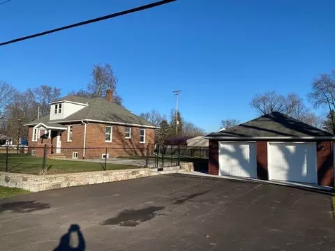 745 Upton Ave, Springfield, MI 49037 photo 13