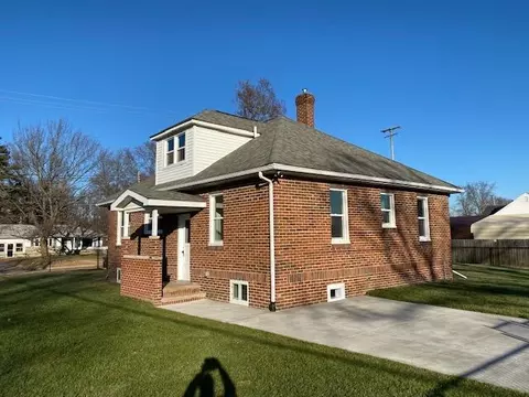 745 Upton Ave, Springfield, MI 49037 photo 8