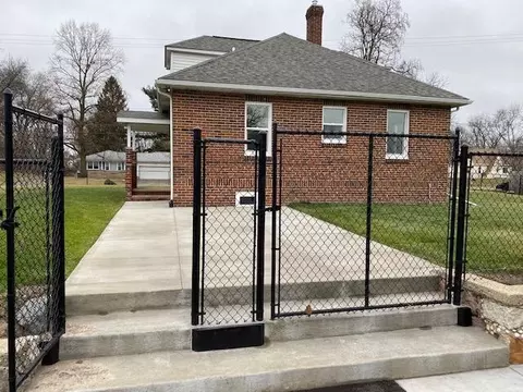 745 Upton Ave, Springfield, MI 49037 photo 55