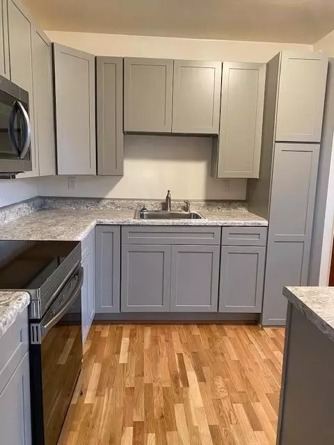 745 Upton Ave, Springfield, MI 49037 photo 17