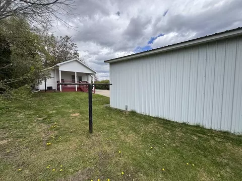 Exterior - 190 E Spruce St, Harrison, MI 48625 photo 6 of 12