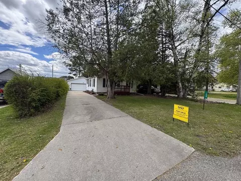 Other - 190 E Spruce St, Harrison, MI 48625 photo 3 of 14