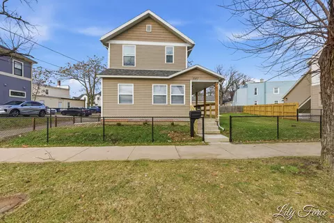 641 Butterworth St SW, Grand Rapids, MI 49504