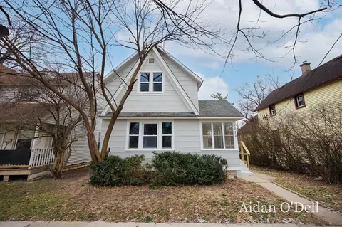 1228 Quarry Ave NW, Grand Rapids, MI 49504