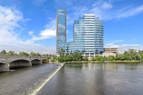 335 Bridge St NW #1804, Grand Rapids, MI 49504