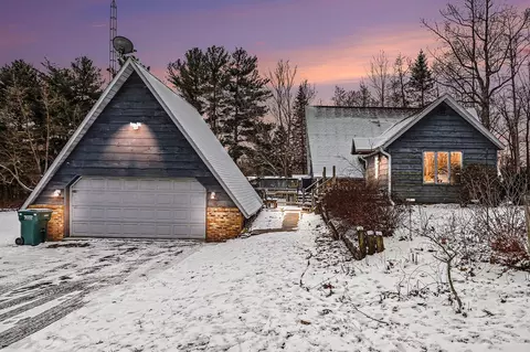 67853 Big Hill Rd, Sturgis, MI 49091