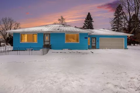 9567 Huntington Rd, Battle Creek, MI 49017