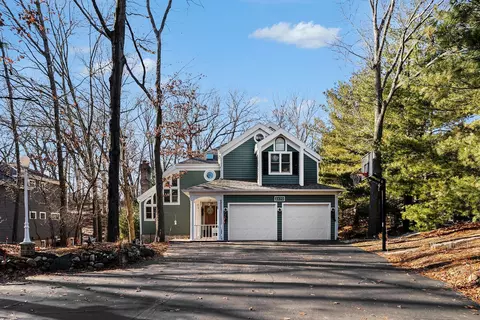 3170 Wild Dunes Path, Stevensville, MI 49127