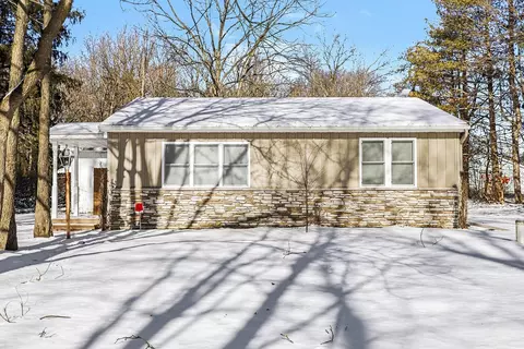 4115 E Kirby Rd, Battle Creek, MI 49017